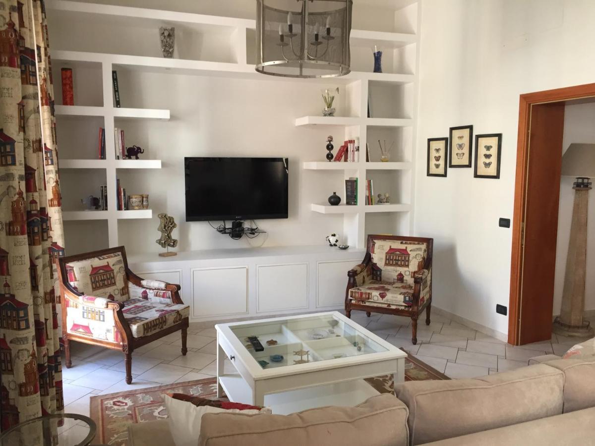 Appartamento Centro Storico, Piazza Carmine: La Casa di Angela Reggio Calabria Esterno foto