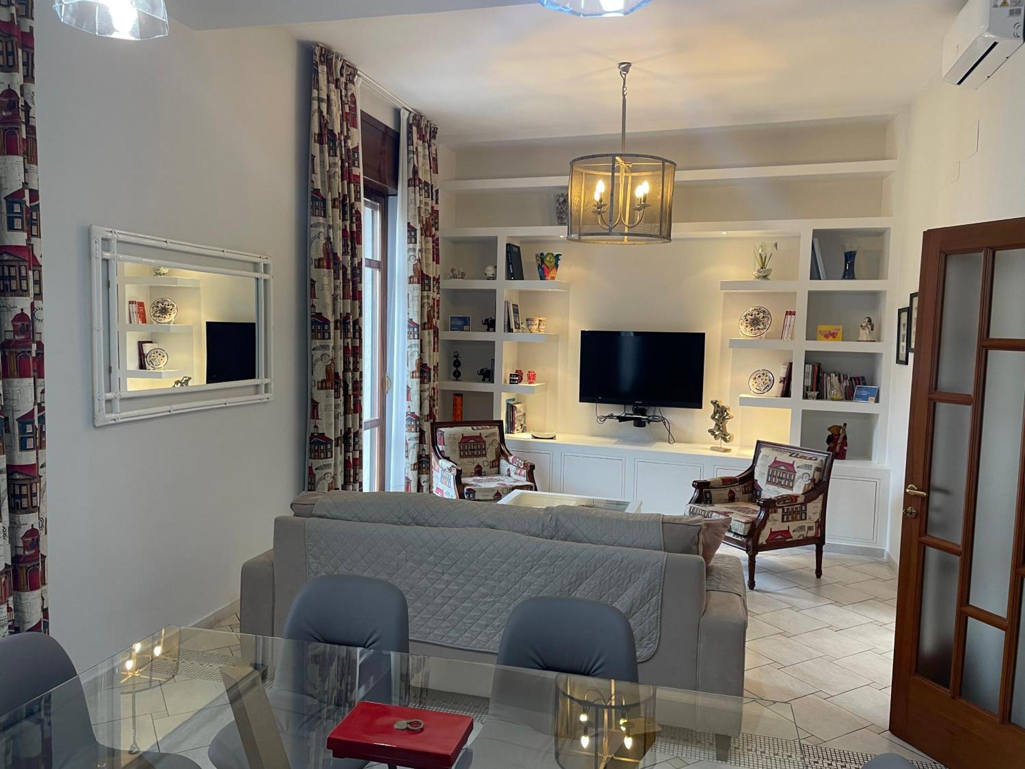 Appartamento Centro Storico, Piazza Carmine: La Casa di Angela Reggio Calabria Esterno foto